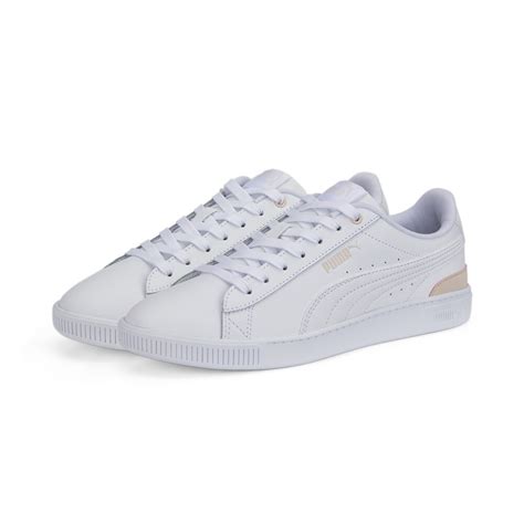 puma women's vikky v3 leather sneakers